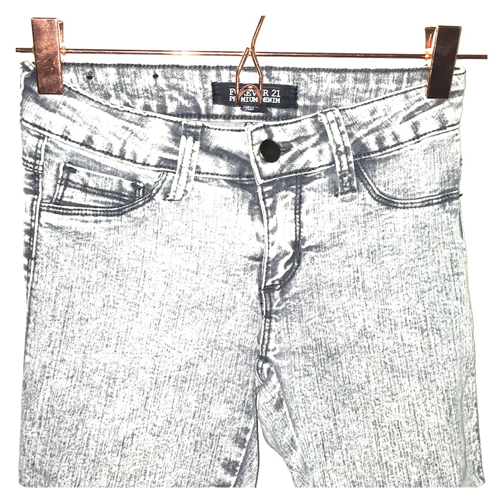 Light Grey Wash Skinny Jeans